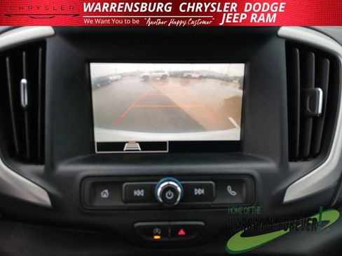 Used 2024 GMC Terrain SLE AWD/4WD image 19
