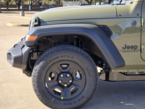 New 2026 Jeep Wrangler Unlimited Sport image 9