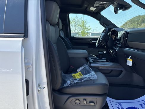 New 2026 Chevrolet Silverado 1500 ZR2 AWD/4WD image 26