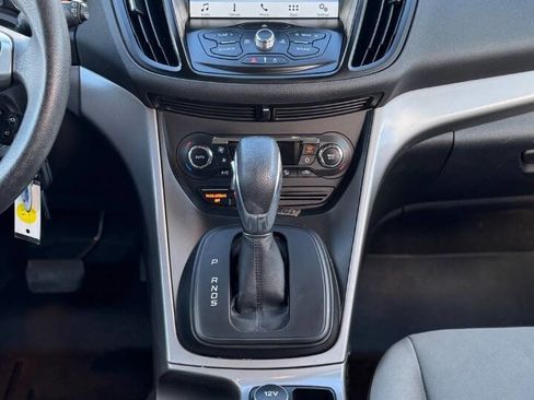 Used 2016 Ford Escape SE w/ Equipment Group 201A image 18