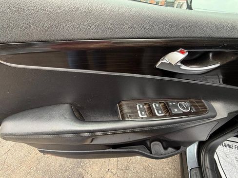Used 2020 Kia Sorento LX w/ LX I4 Convenience Package AWD/4WD image 9