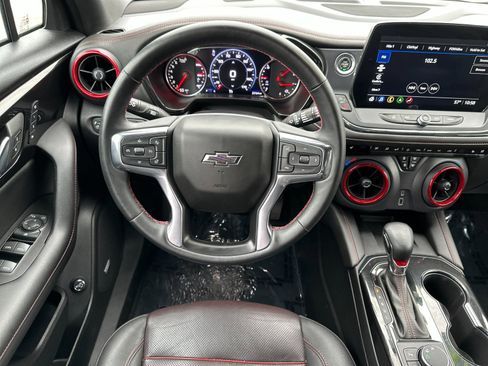 Used 2023 Chevrolet Blazer RS w/ Enhanced Convenience Package image 14