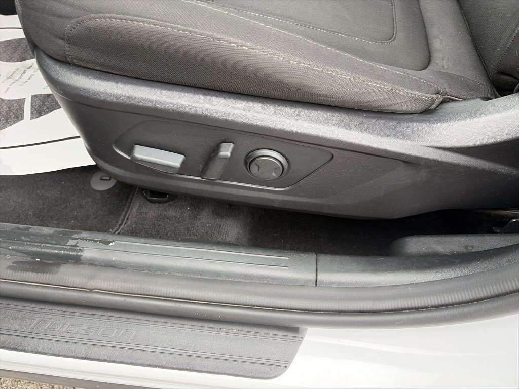Used 2022 Hyundai Tucson SEL w/ Convenience Package FWD image 13