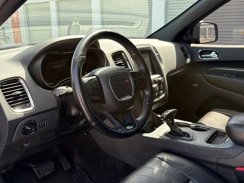 Used 2018 Dodge Durango R/T w/ Blacktop Package RWD image 10