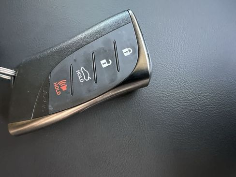 Used 2025 Lexus ES 350 w/ Premium Package FWD image 28