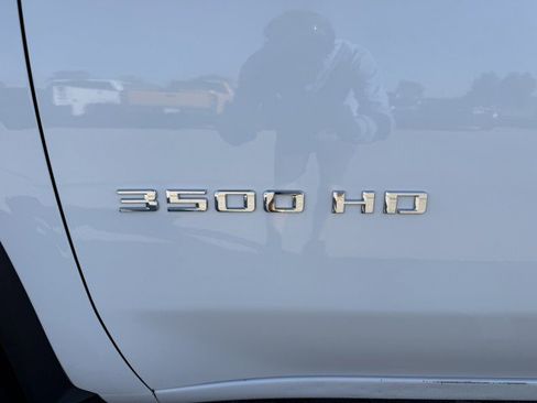 Used 2020 Chevrolet Silverado 3500 W/T w/ WT Convenience Package image 15