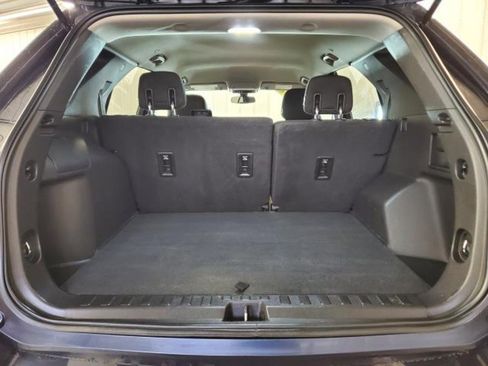 Used 2018 Chevrolet Equinox LT FWD image 7