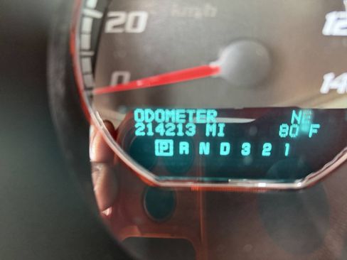 Used 2009 Buick Lucerne CXL FWD image 38