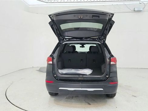 Used 2024 Chevrolet Equinox LT FWD image 42