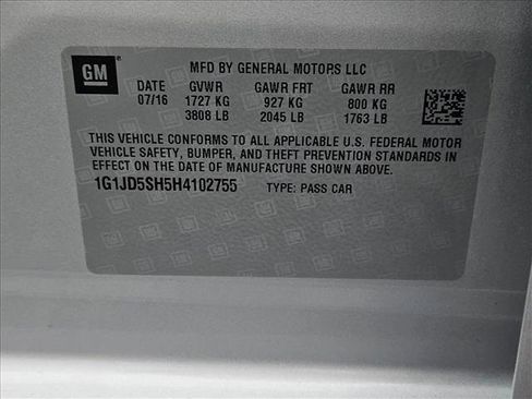 Used 2017 Chevrolet Sonic LT w/ Convenience Package image 23