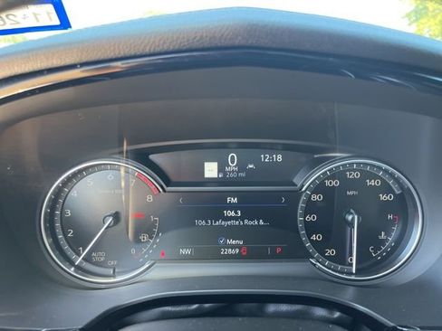 Used 2025 Cadillac XT5 Premium Luxury image 21