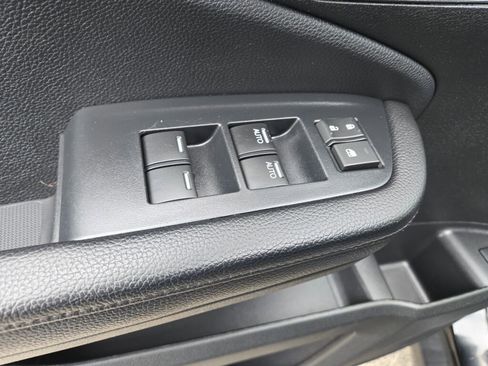 Used 2022 Honda Pilot Sport image 25