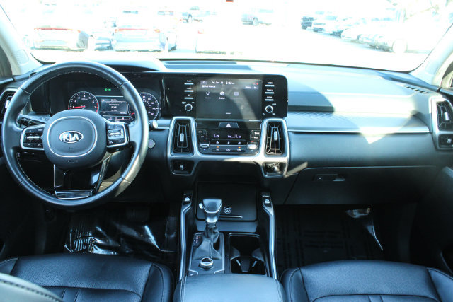 Used 2021 Kia Sorento S w/ Panoramic Sunroof Package AWD/4WD image 16