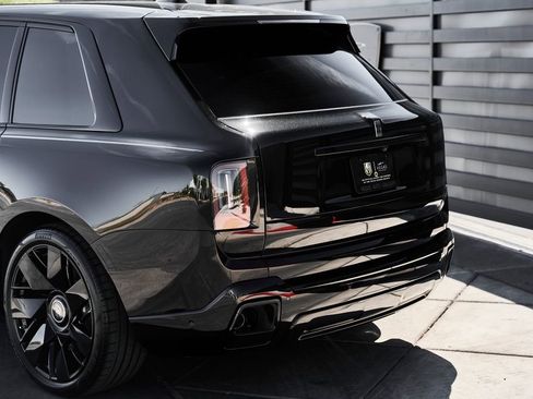 Used 2026 Rolls-Royce Cullinan image 11