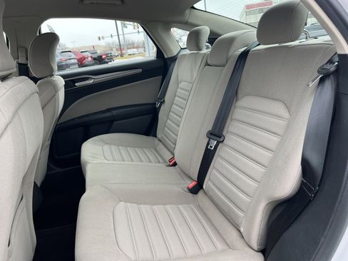 Used 2017 Ford Fusion S image 23