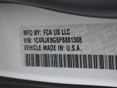 Used 2023 Jeep Grand Cherokee L Limited image 45