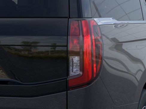 New 2025 Ford Expedition Max Active RWD image 21