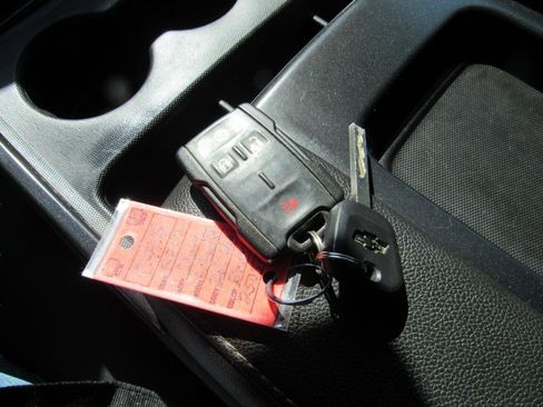 Used 2018 Chevrolet Silverado 1500 LT w/ All Star Edition image 17