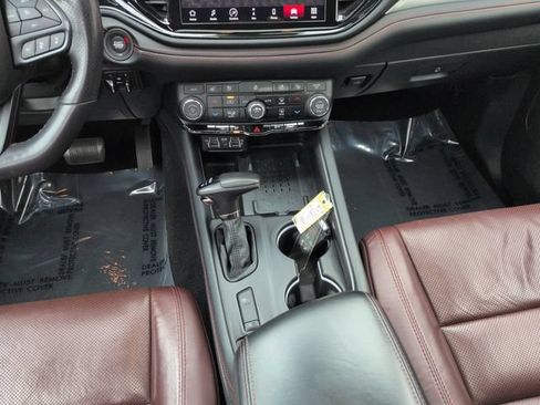 Certified 2025 Dodge Durango R/T AWD/4WD image 19