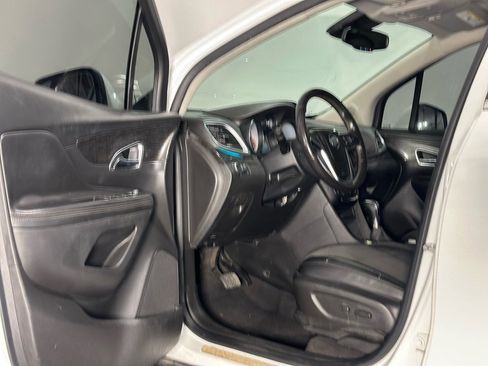 Used 2016 Buick Encore FWD image 11