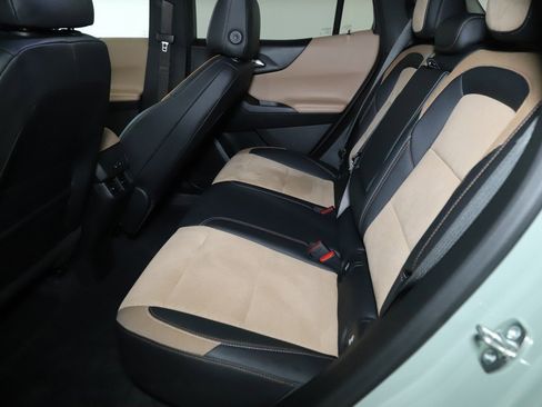 Used 2025 Chevrolet Equinox ACTIV w/ Safety and Technology Package image 14