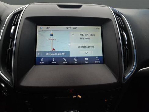 Used 2020 Ford Edge Titanium w/ Equipment Group 301A AWD/4WD image 13