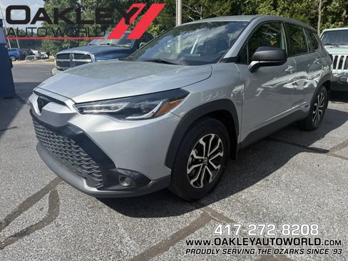 Used 2024 Toyota Corolla Cross AWD Hybrid image 1
