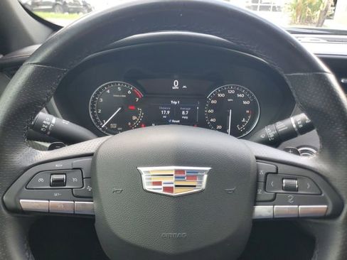Used 2023 Cadillac XT4 Sport w/ LPO, Onyx Lite Package FWD image 21