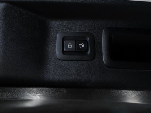 Used 2024 MAZDA CX-90 3.3 Turbo w/ Preferred Plus image 46