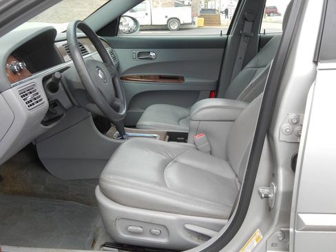 Used 2006 Buick LaCrosse CXL w/ Driver Confidence Package FWD image 27