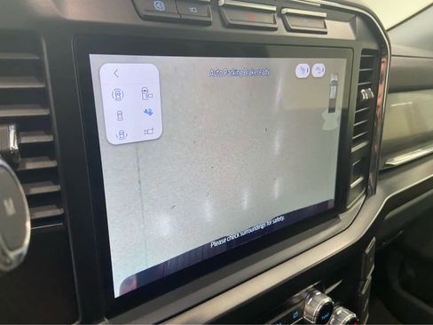 Used 2023 Ford F250 Lariat w/ Sport Appearance Package image 38