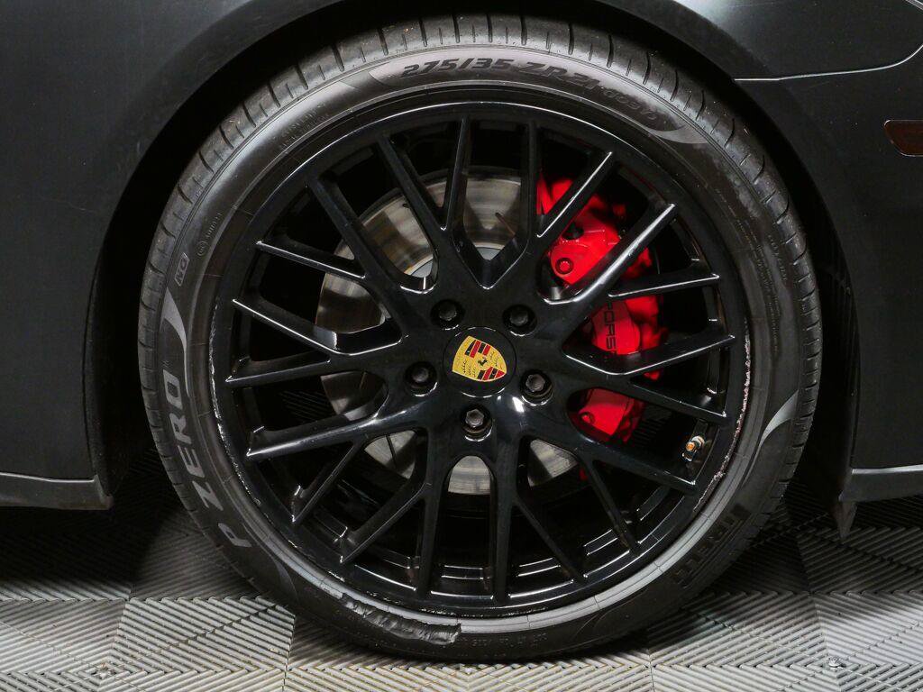 Used 2017 Porsche Panamera 4S AWD/4WD image 40