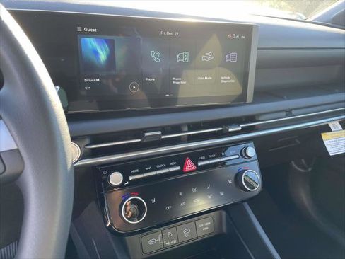 New 2026 Hyundai Santa Cruz SEL FWD image 9