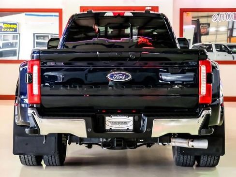 Used 2024 Ford F350 Lariat w/ FX4 Off-Road Package AWD/4WD image 11