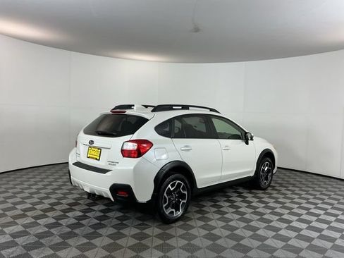 Used 2016 Subaru Crosstrek 2.0i Limited w/ Popular Package #1 AWD/4WD image 5