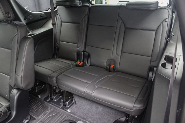New 2026 GMC Yukon Denali w/ Denali Reserve Package AWD/4WD image 14