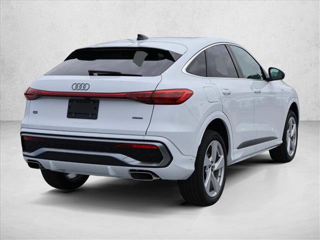 New 2025 Audi Q5 Premium Plus w/ Premium Plus AWD/4WD image 2