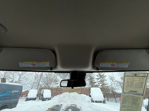 Used 2020 GMC Savana 3500 w/ Driver Convenience Package image 27