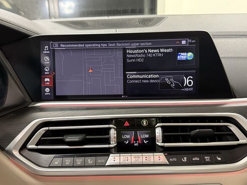 Used 2020 BMW X7 xDrive40i w/ Executive Package AWD/4WD image 23