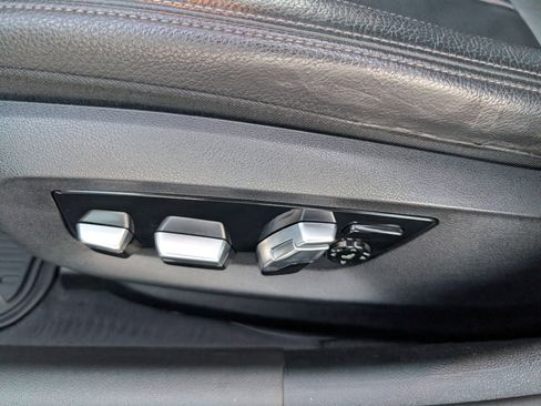 Used 2018 BMW 530i xDrive image 12