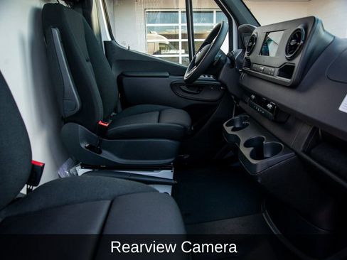 Used 2024 Mercedes-Benz Sprinter 144 Cargo image 38