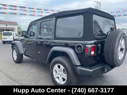 Used 2018 Jeep Wrangler Unlimited Sport S AWD/4WD image 4