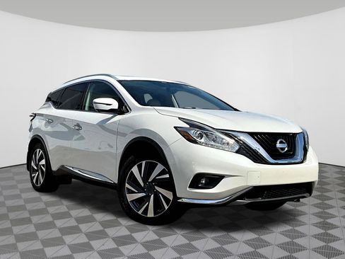 Used 2018 Nissan Murano Platinum w/ Cargo Package AWD/4WD image 2