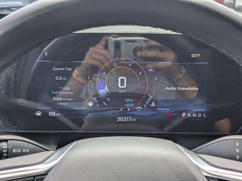 Used 2025 Chevrolet Equinox LT FWD image 28