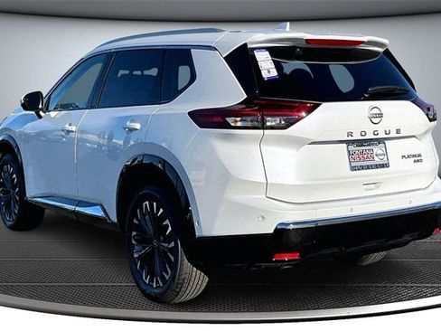 New 2026 Nissan Rogue Platinum image 3