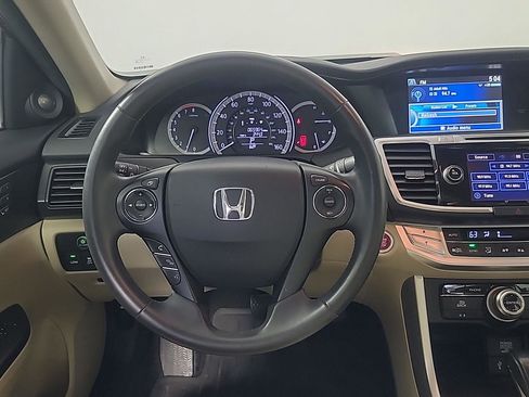 Used 2015 Honda Accord EX-L image 21