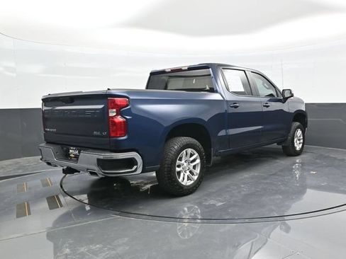 Used 2023 Chevrolet Silverado 1500 LT AWD/4WD image 6