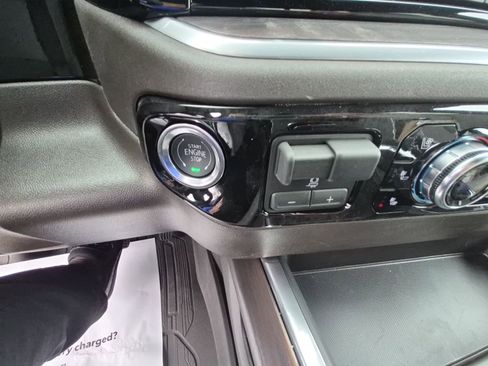 New 2026 GMC Sierra 1500 SLT w/ SLT Premium Package image 27