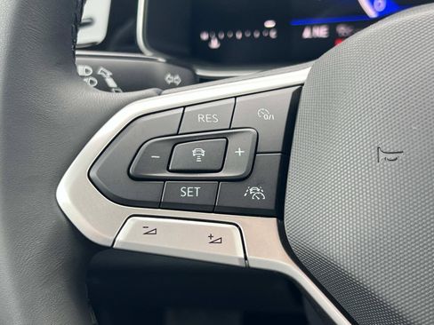New 2026 Volkswagen Jetta SE FWD image 13