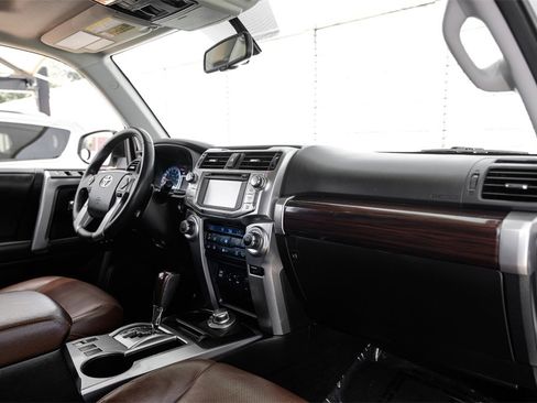 Used 2019 Toyota 4Runner Limited image 9